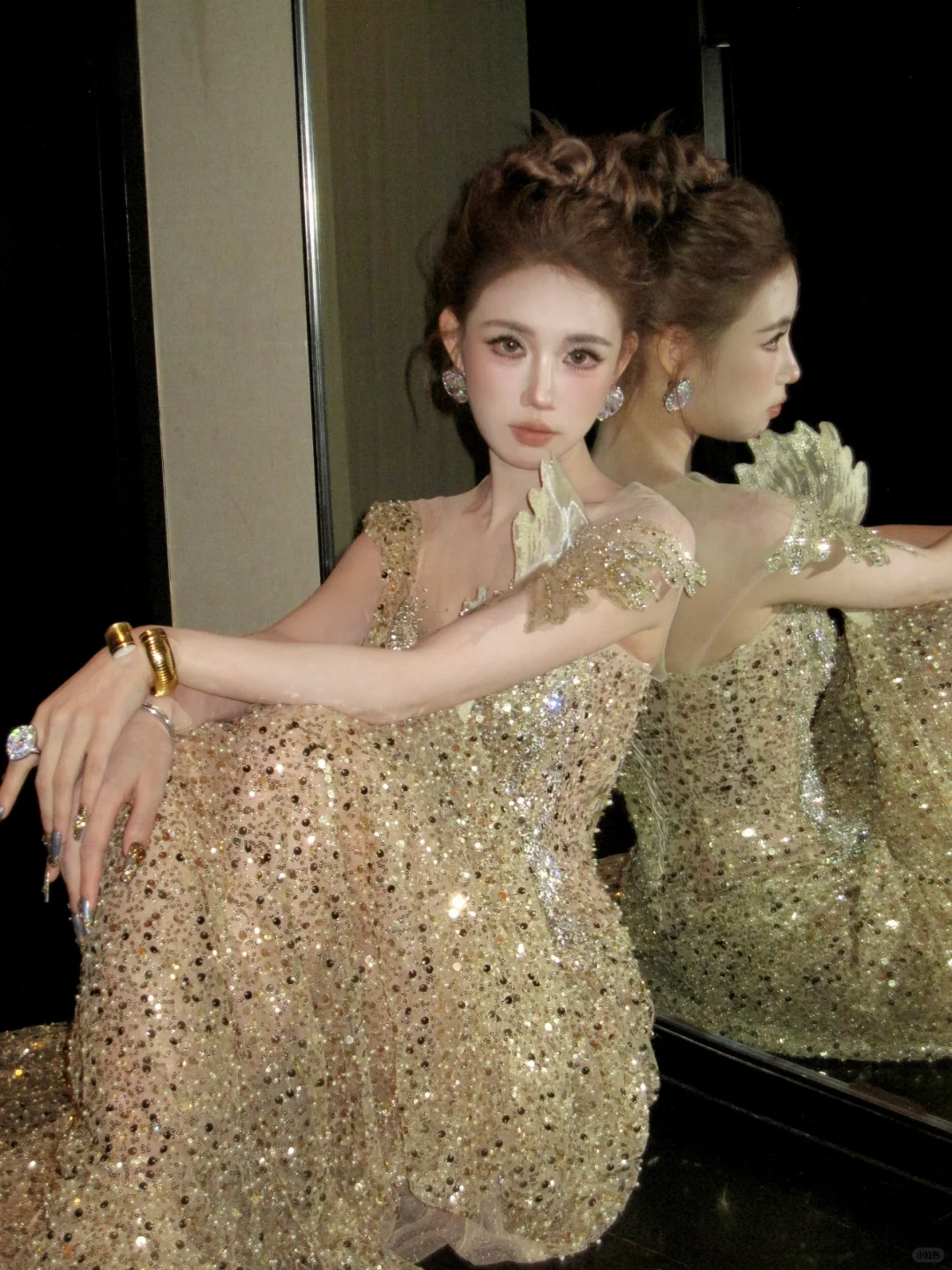 Shiny Mermaid V Neck Gold Sequin Long Party Dress Prom Dress DP2506