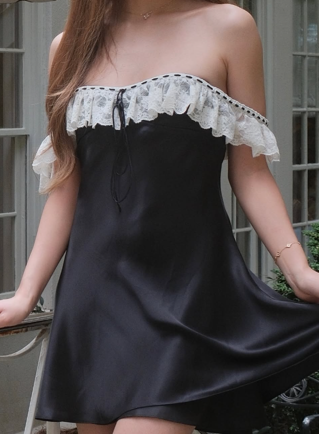 Classy A Line Straps Lace Black Satin Short Homecoming Dress Cocktail Dress DP2633