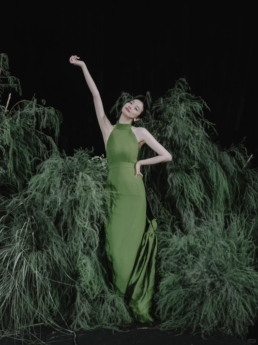 Stunning A Line Halter Green Satin Open Back Long Party Dress Prom Dress DP2535