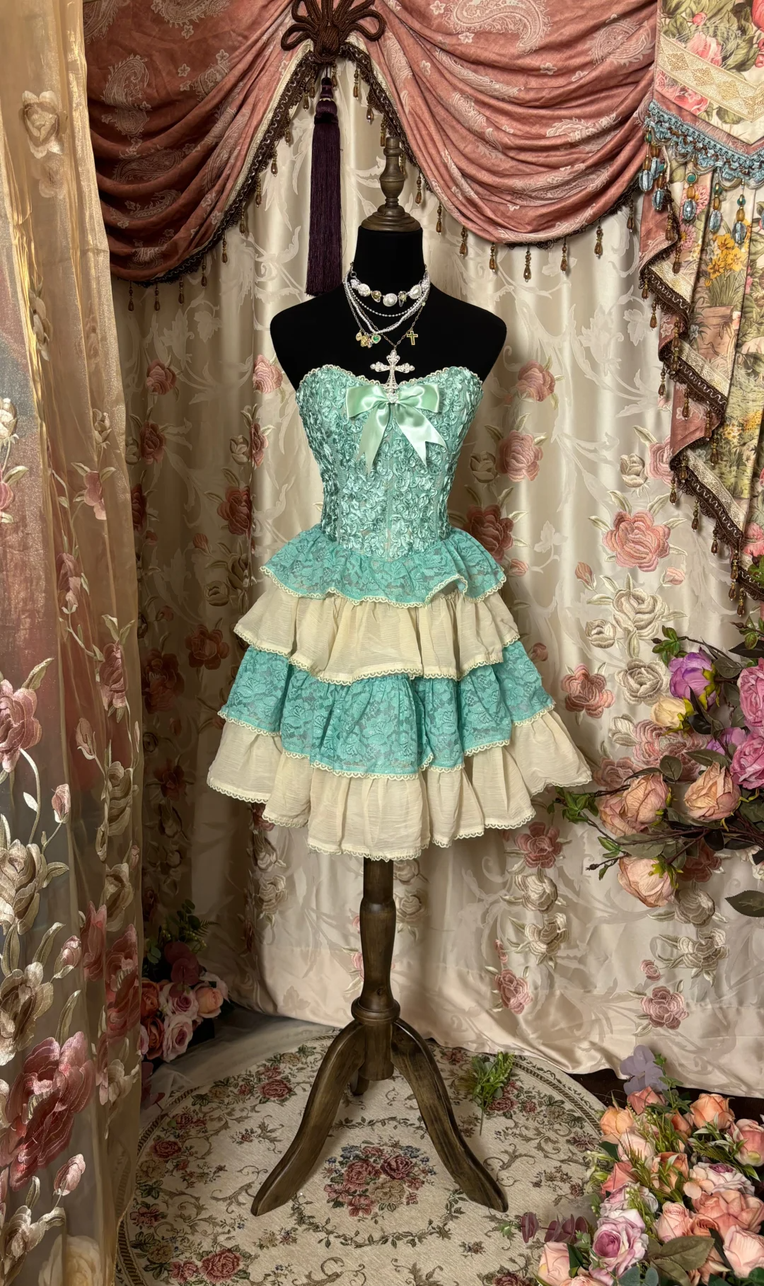 Blue Retro A Line Sweetheart Neck Layered Lace Homecoming Dress Cocktail Dress DP3180