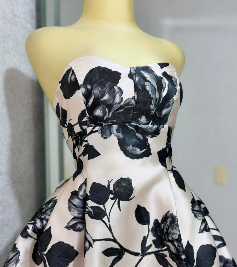 Princess A Line Sweetheart Neck Print Flower Satin Prom Dress Evening Dress DP1692