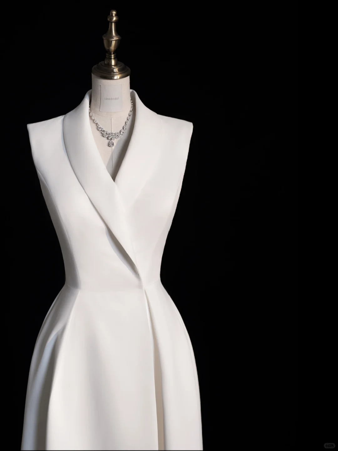Elegant Simple A Line V Neck White Satin Long Prom Dress Graduation Prom Dress DP2265