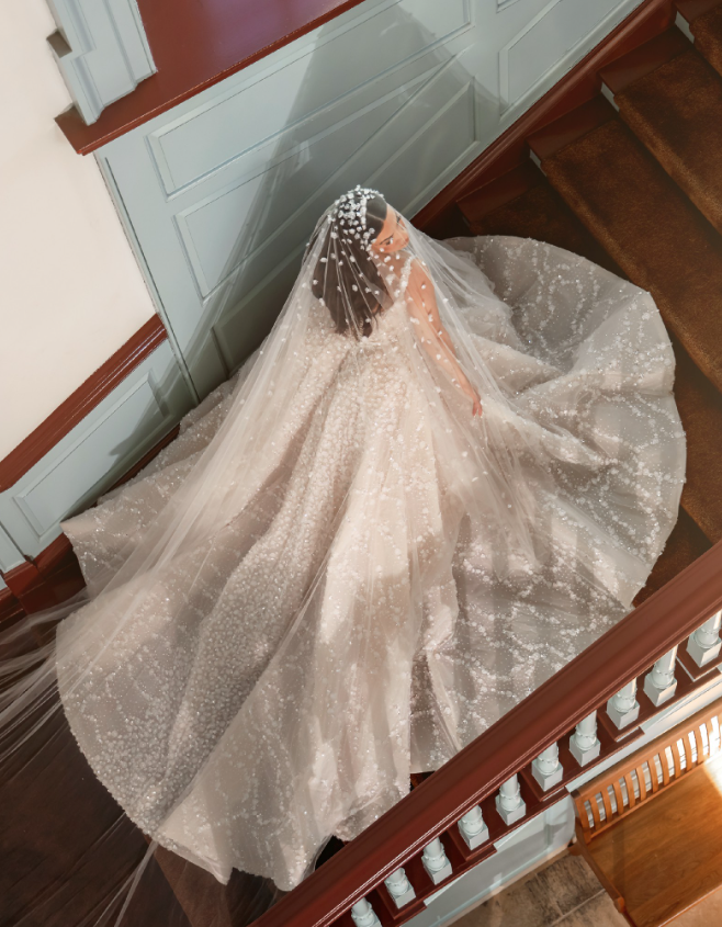Gorgeous Ball Gown Spaghetti Strap Beaded Tulle Long Sweep Wedding Dress DP1874