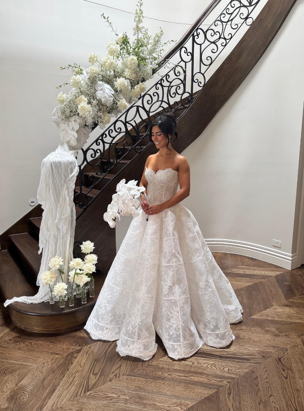 Unique Ball Gown Sweetheart Neck Lace Long Sweep Wedding Dress DP1873