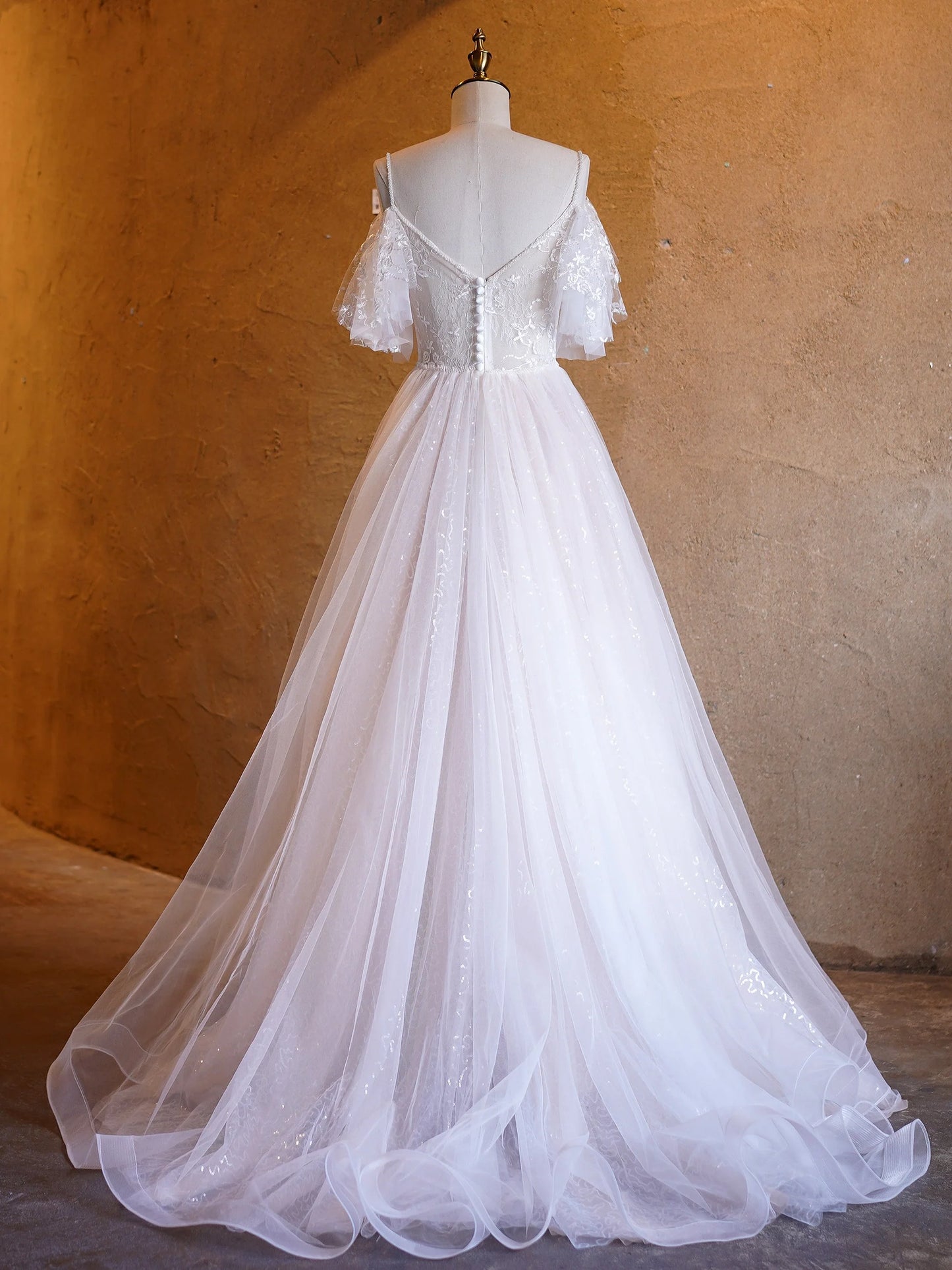 Elegant A Line Sequins Lace Tulle Floor Length Prom Dresses DP1046