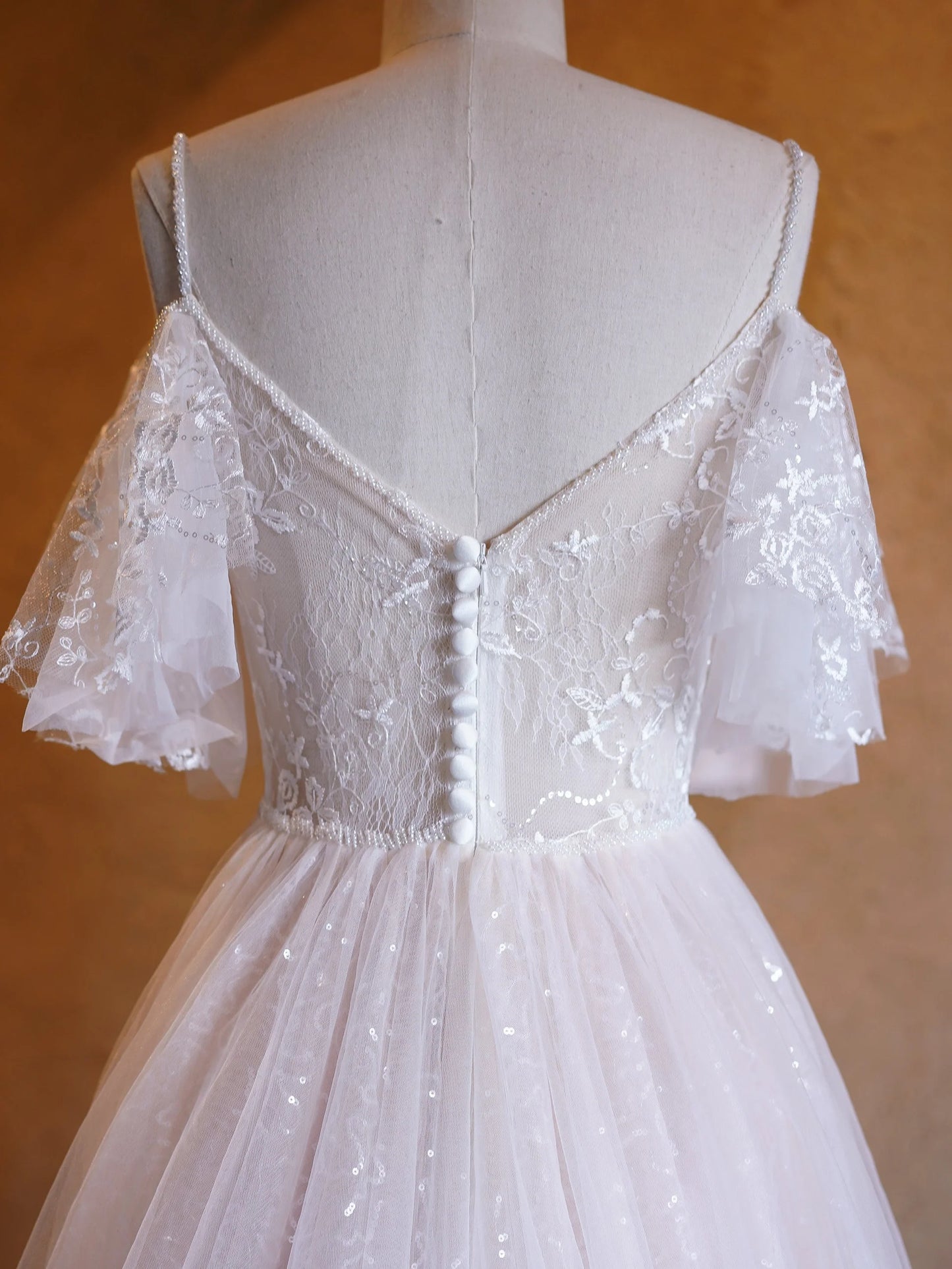 Elegant A Line Sequins Lace Tulle Floor Length Prom Dresses DP1046
