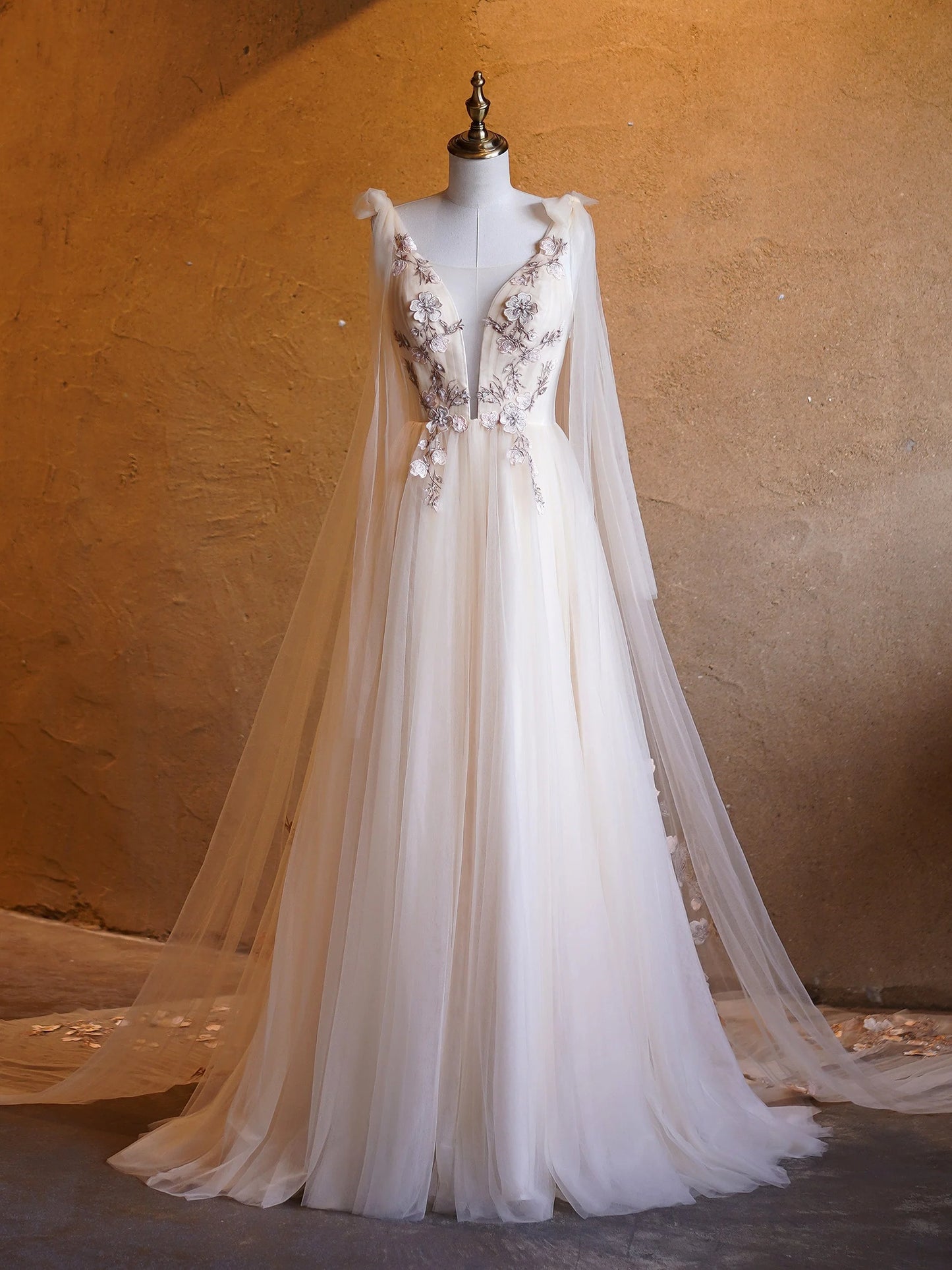 A-line Deep-V Neck Embroidery Tulle Floor Length Prom Dresses DP1053