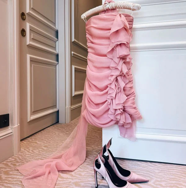 Pink Sheath Strapless Pleated Ruffle Chiffon Short Homecoming Dresses Cocktail Dress Outfits DP3252