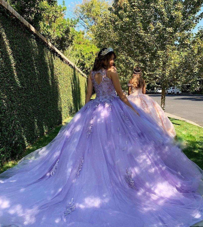 Purple Exquisite Lace Appliques Off the Shoulder Tulle Ball Gown Sweet 16 Dress Quinceanera Dress DP3024