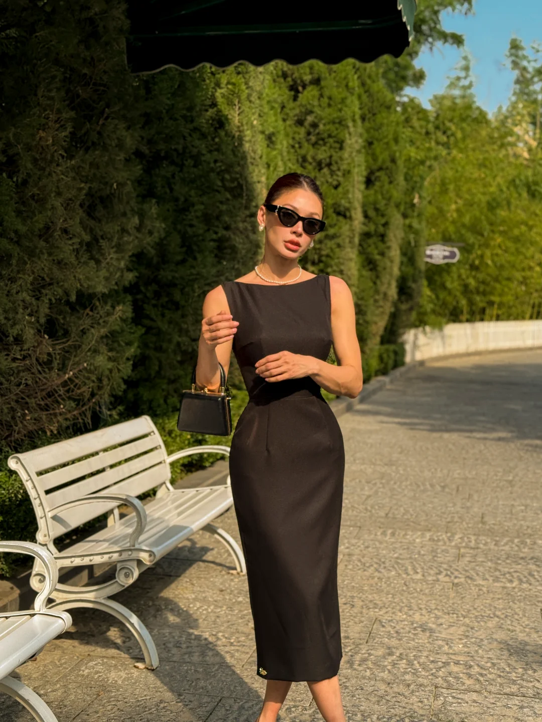 Elegant Black Sheath Sleeveless Satin Tea Length Prom Dress Homecoming Dress DP3754