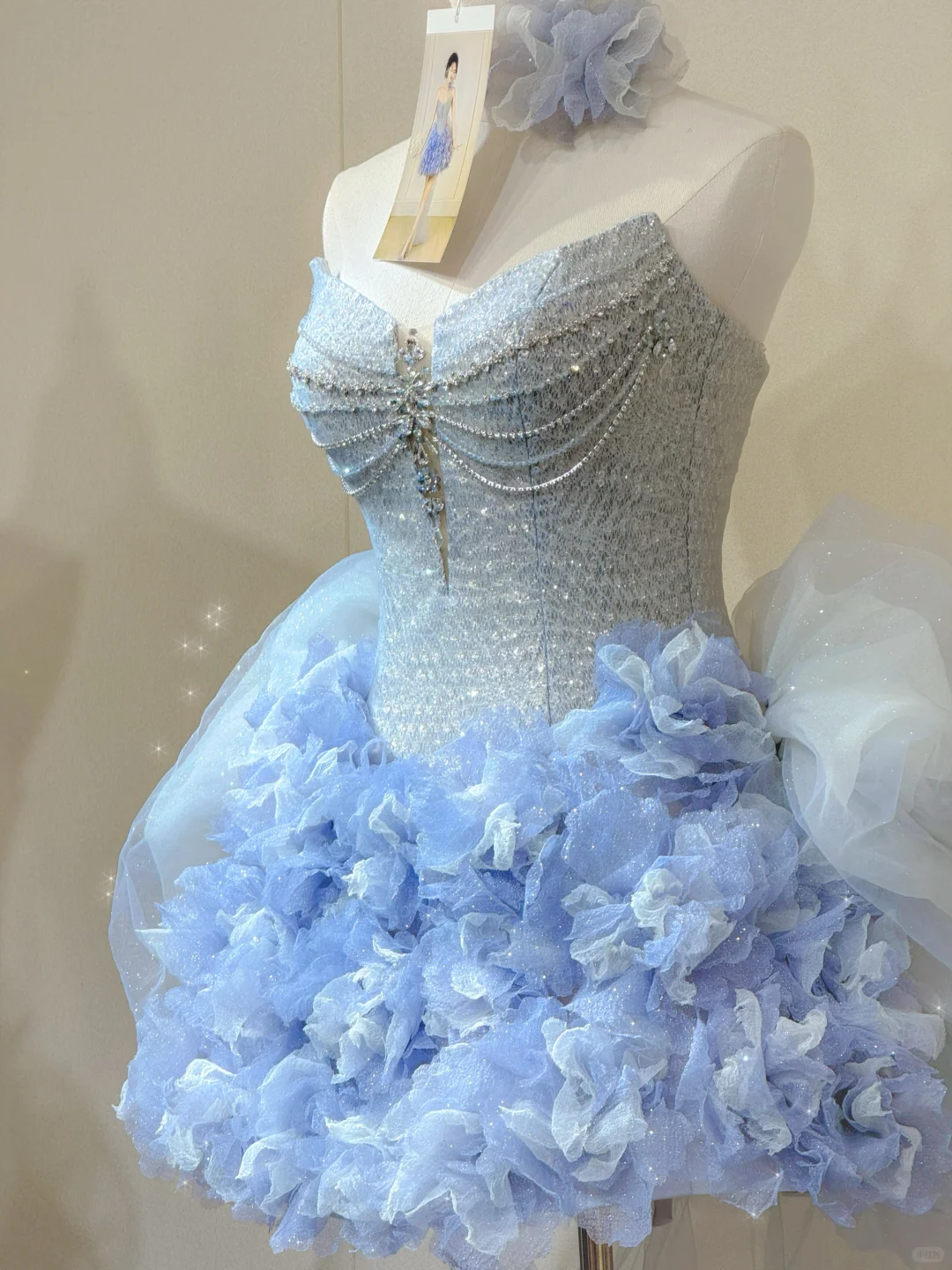 Gorgeous A Line Strapless Rhinestone Sequin Tulle Short Homecoming Dress Cocktail Dress DP2641
