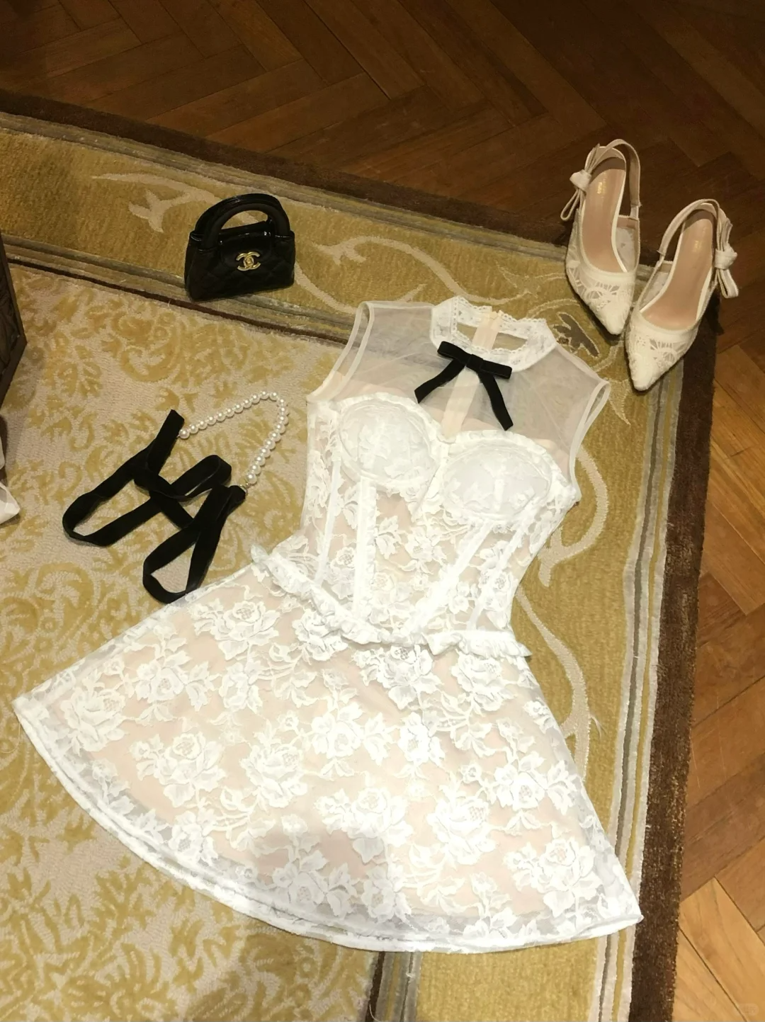 White A Line Round Neck Lace Short Homecoming Dress Cocktail Dress DP2569
