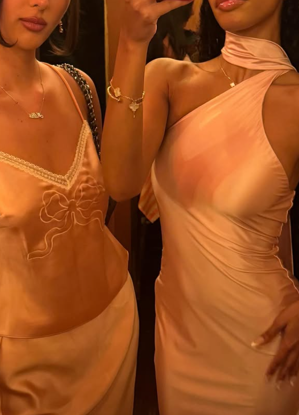 Gentle Sheath Halter Simple Pink Satin Prom Dress Evening Dress DP4003