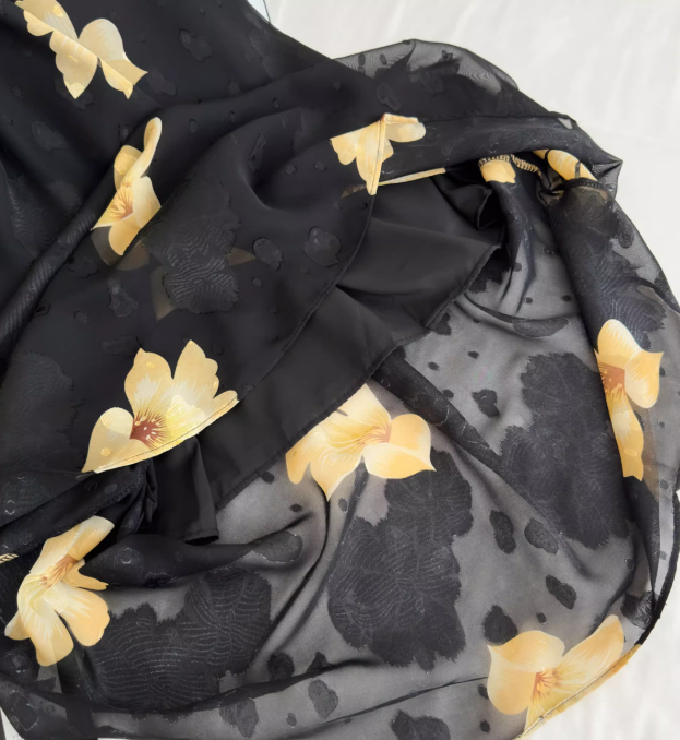 Black A Line Spaghetti Straps Yellow Floral Chiffon Vacation Dress Prom Dress Outfits DP3551