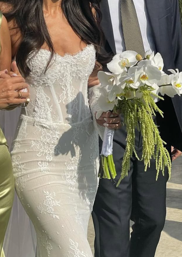 Elegant Mermaid Sweetheart Neck Corset White Lace Long Wedding Dress DP1578