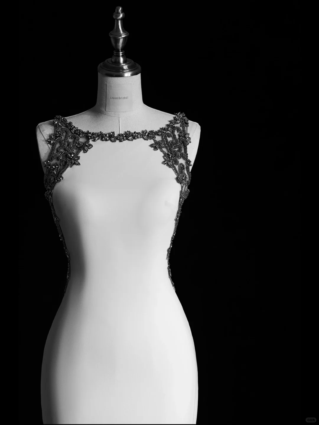 Elegant Mermaid Strap Beaded White Satin Long Prom Dress Evening Dress DP2183
