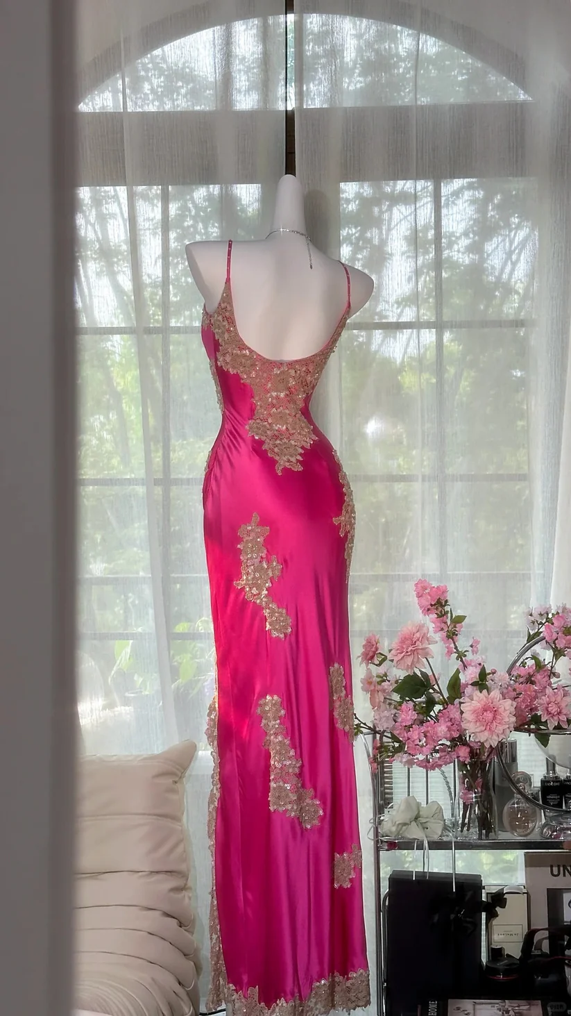 Barbie Pink Gold Appliques Sequin Satin Prom Dress Date Dress Evening Dress with Slit DP2910