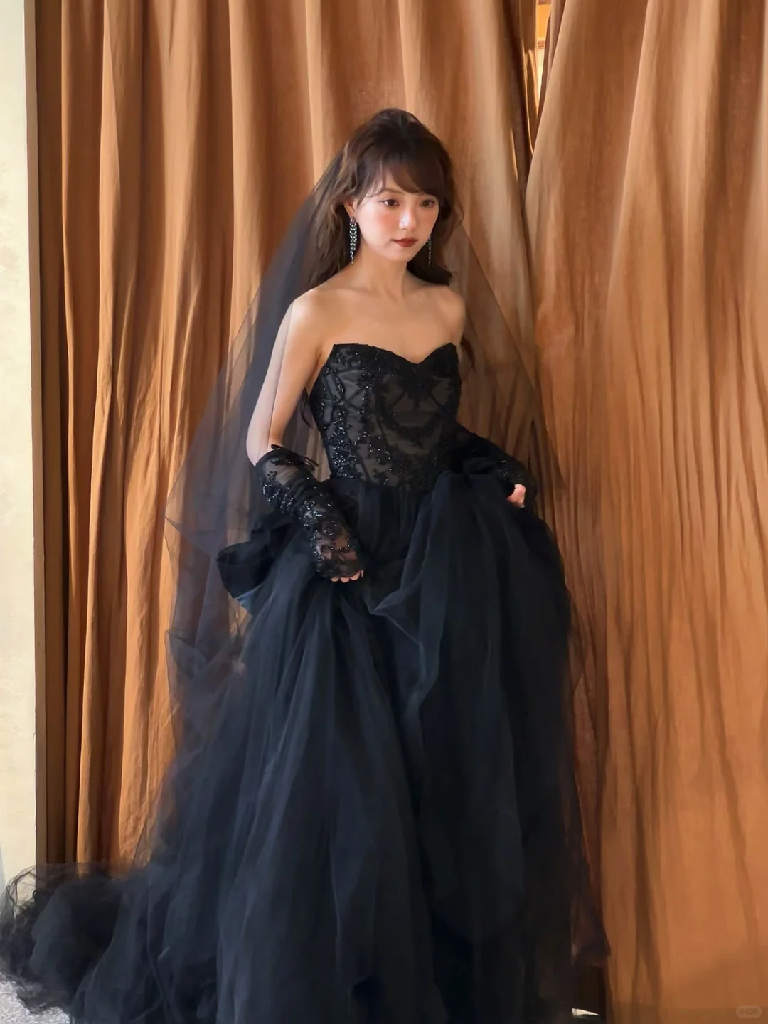 Black Ball Gown Sweetheart Neck Appliques Tulle Long Prom Dress Evening Dress DP3921