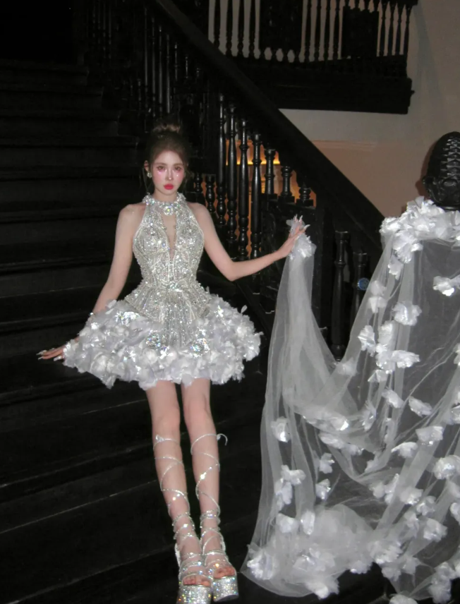 Shiny Exquisite Silver Floral Sequin A Line Halter Tulle Short Homecoming Dress Birthday Dress DP3083