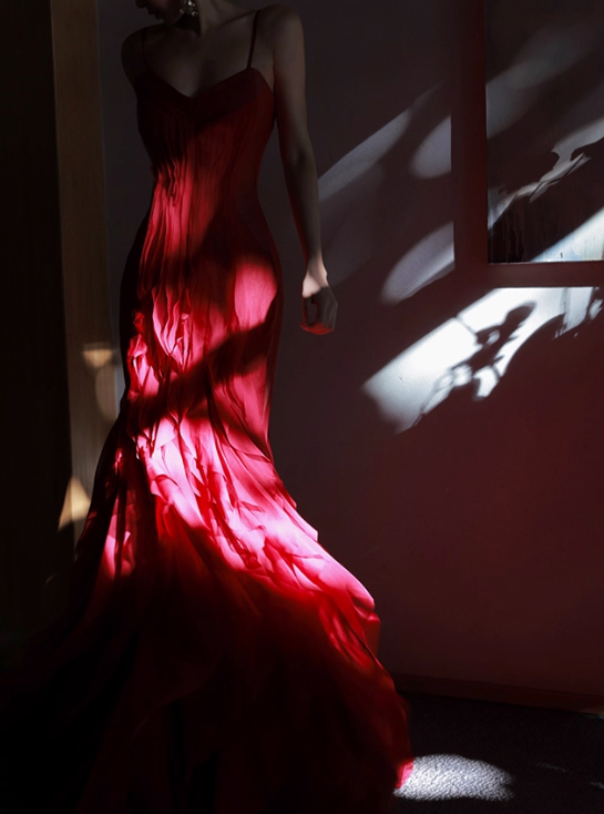 Stunning Burgundy Mermaid Spaghetti Strap Layered Chiffon Prom Dress Party Dress Date Dresses DP3684