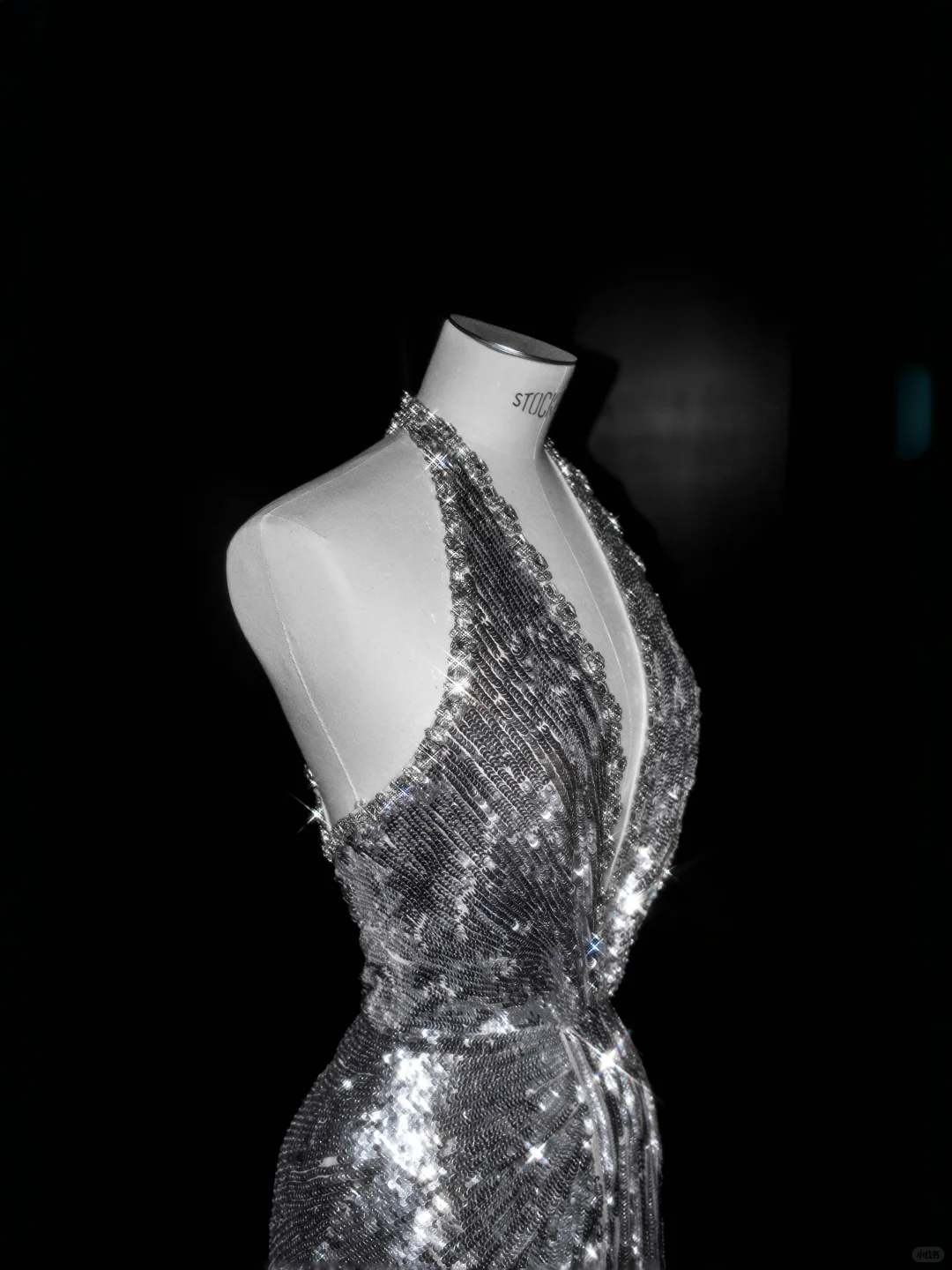 Sexy Mermaid Halter Silver Sequin Open Back Long Prom Dress Evening Dress DP2654