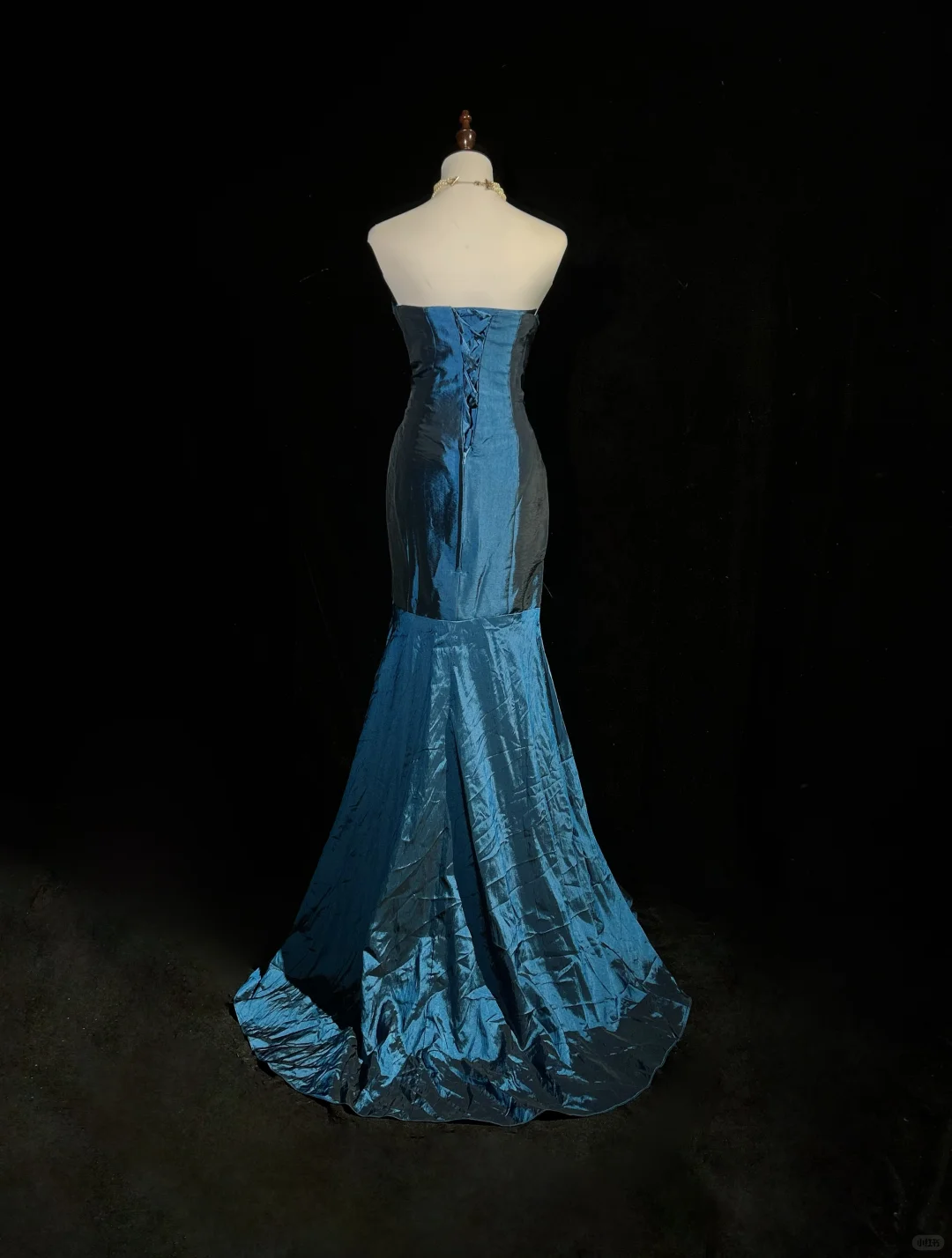Vintage Mermaid Sweetheart Neck Pleated Navy Blue Satin Prom Dress Party Dress DP2770