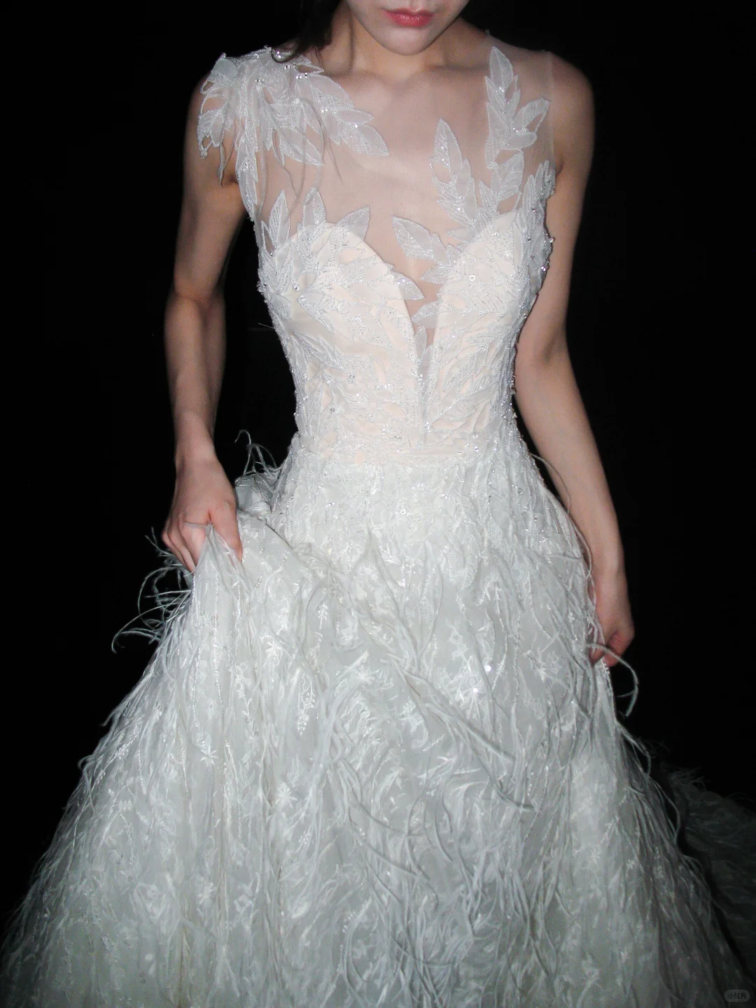New A Line Sweetheart Neck White Applique Feather Tulle Long Wedding Dress DP8115