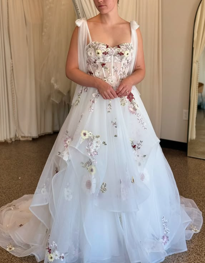 Pretty A Line Straps Appliques White Tulle Prom Dress Wedding Dress DP4101