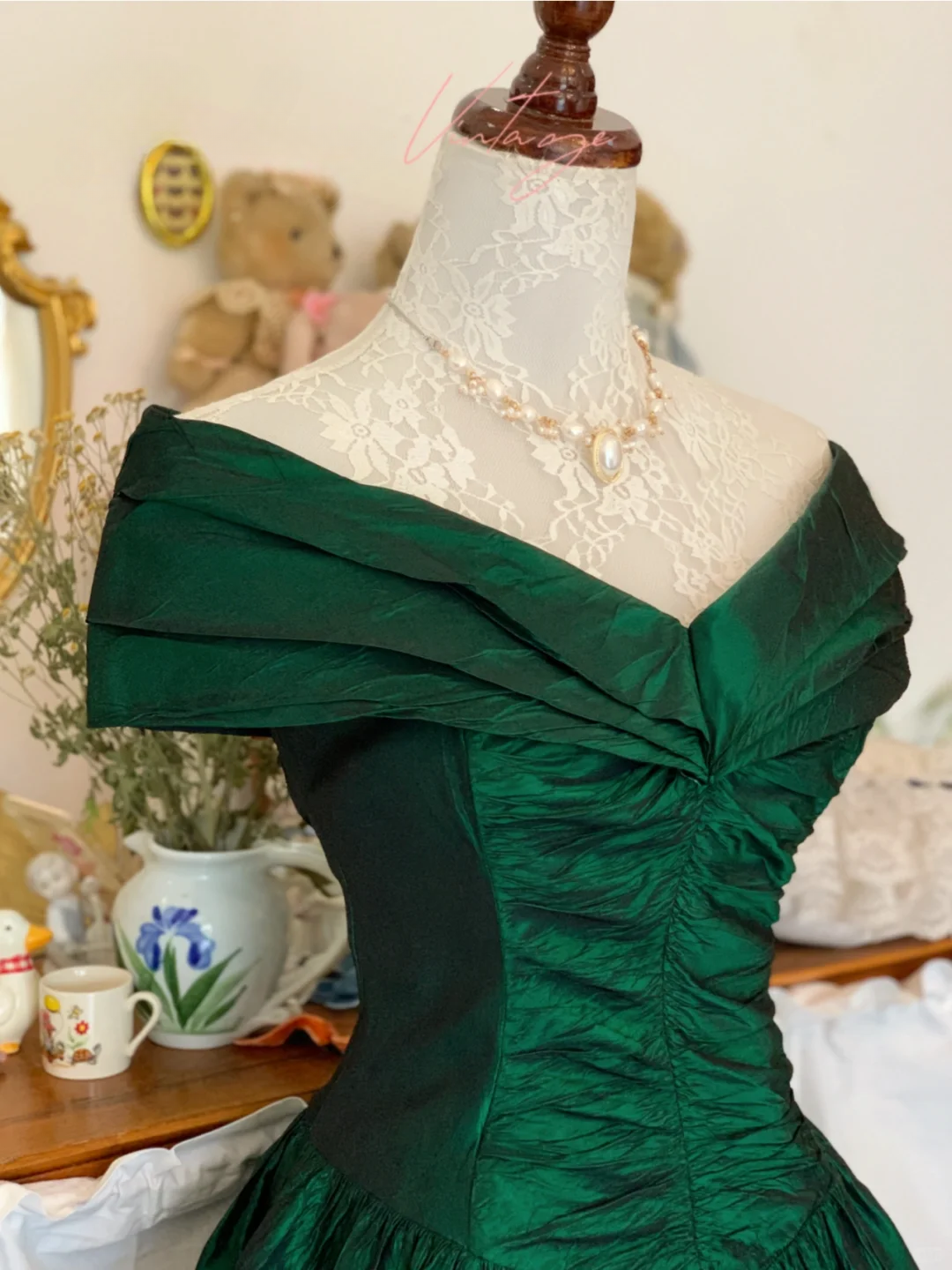 Vintage Classic Green A Line Off the Shoulder Satin Prom Dress 16th Birthday Dress DP4139
