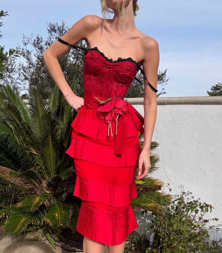 Sexy Sheath Spaghetti Strap Red Lace Satin Short Prom Dress Graduation Prom Dress DP2069