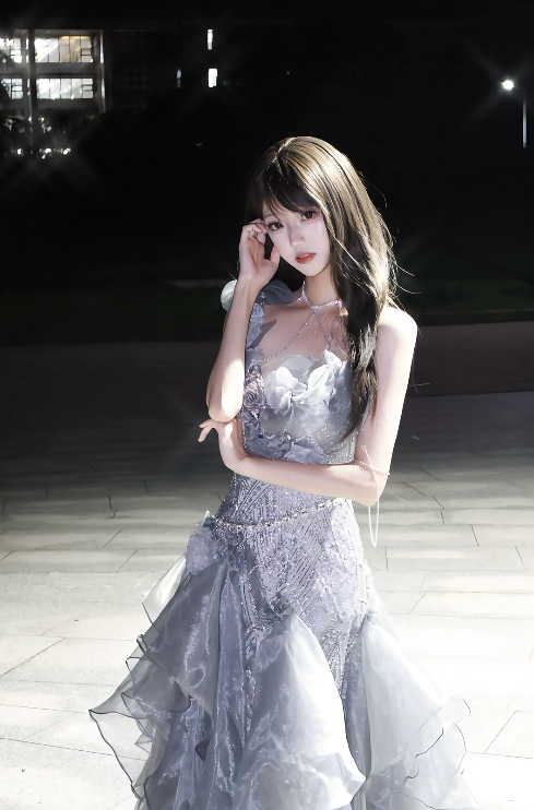Stunning Grey Ball Gown Off the Shoulder Beaded Organza Satin Prom Dress Party Dress DP4593