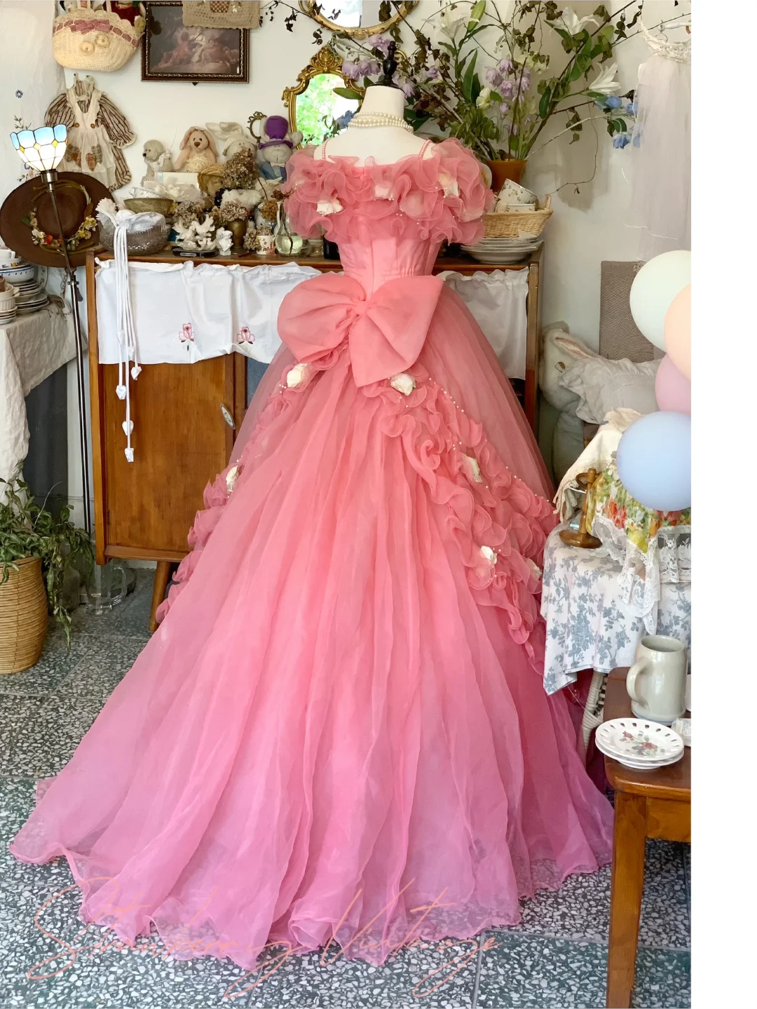 Vintage Pink Floral Ball Gown Off the Shoulder Organza Prom Dress Graduation Ball Gown DP4578