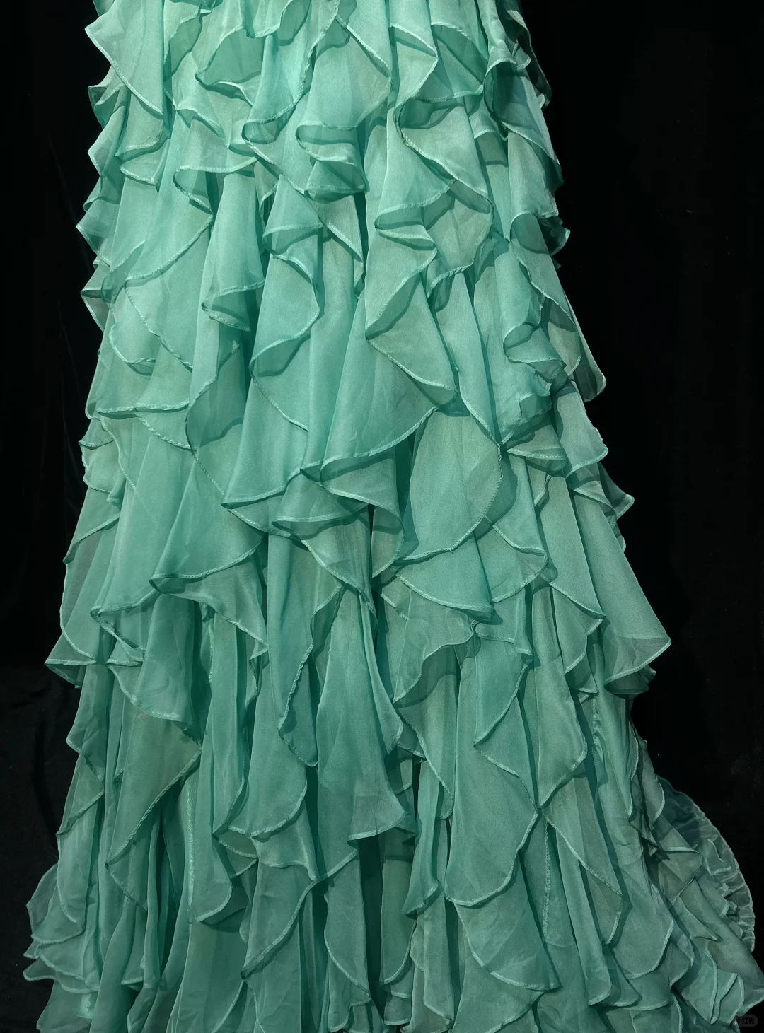 Retro A Line Halter Beaded Ruffle Blue Chiffon Prom Dress Party Dress DP2773