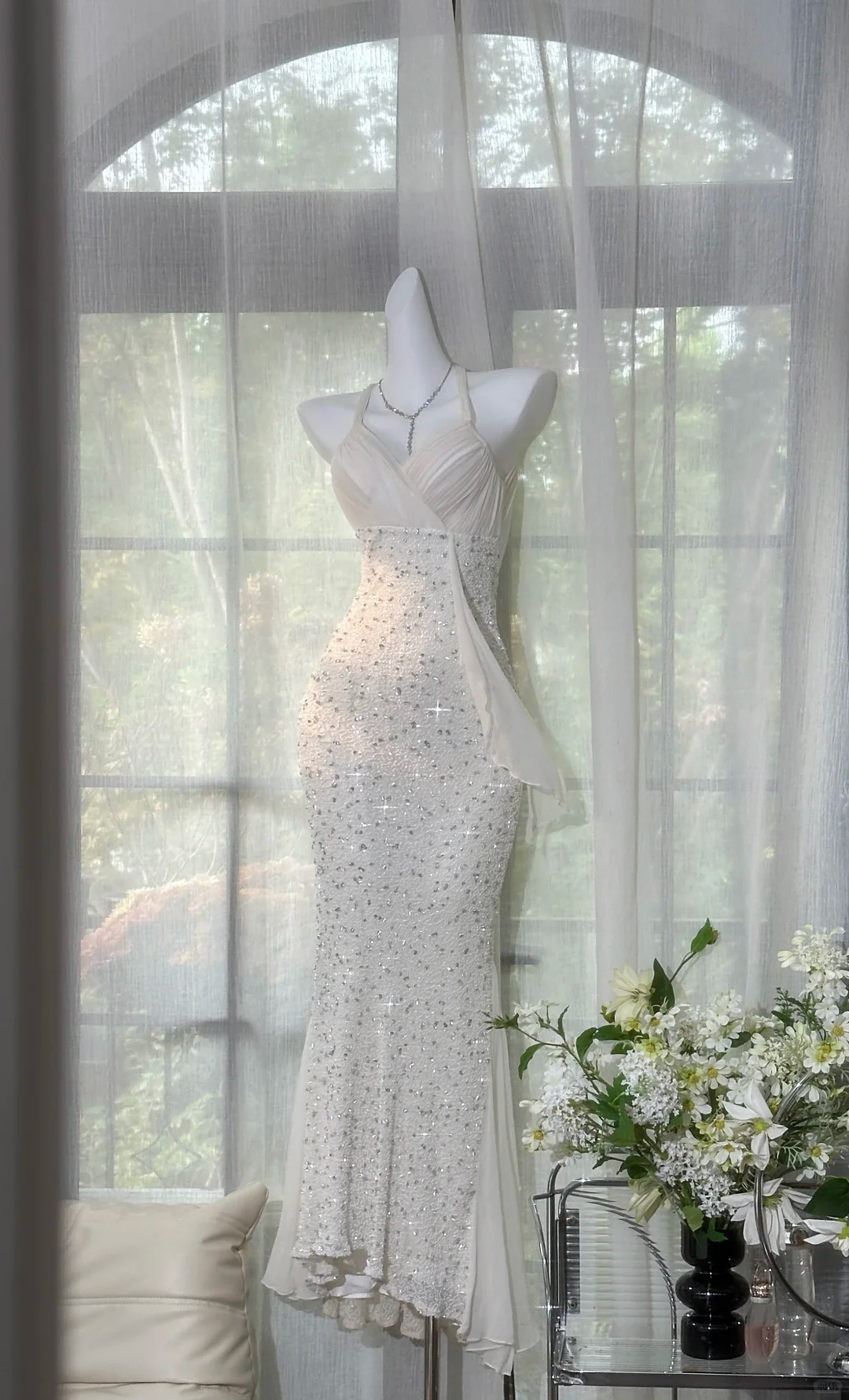 Vintage Mermaid Halter Beaded White Chiffon Prom Dress Wedding Guest Dress DP4155