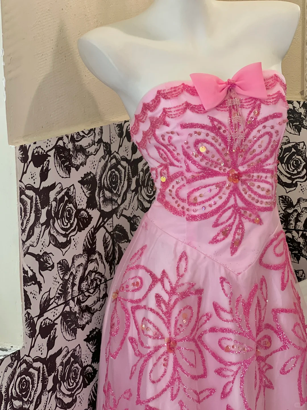 Barbie Pink A Line Strapless Exquisite Beaded Sequin Tulle Long Prom Dress Formal Dress DP3329