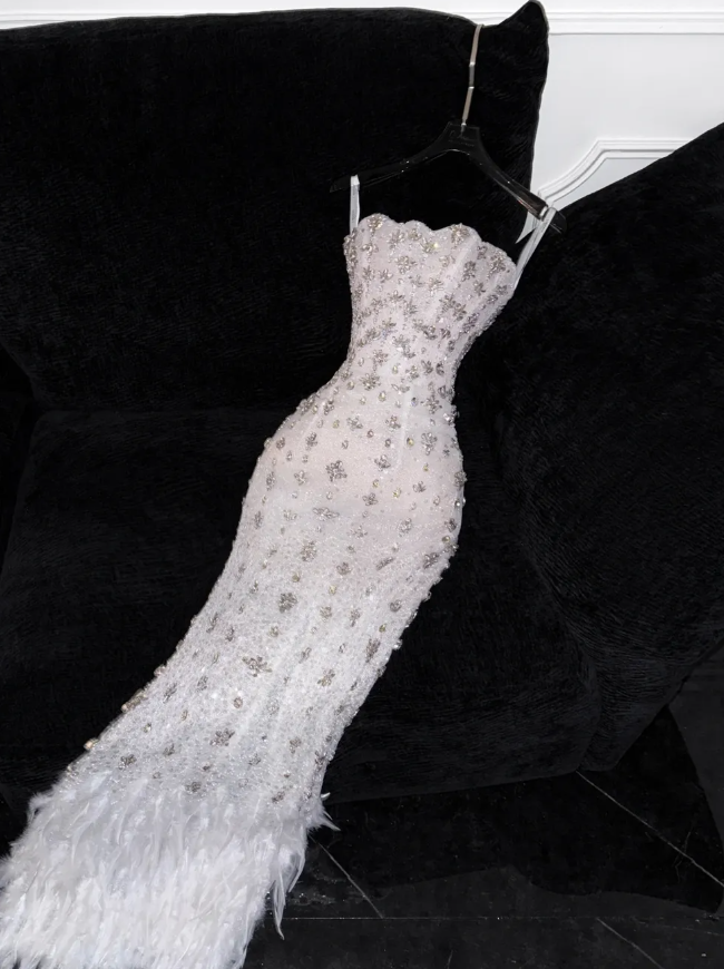 Gorgeous Sheath Strapless Rhinestone White Tulle Prom Dress Evening Dress DP2780