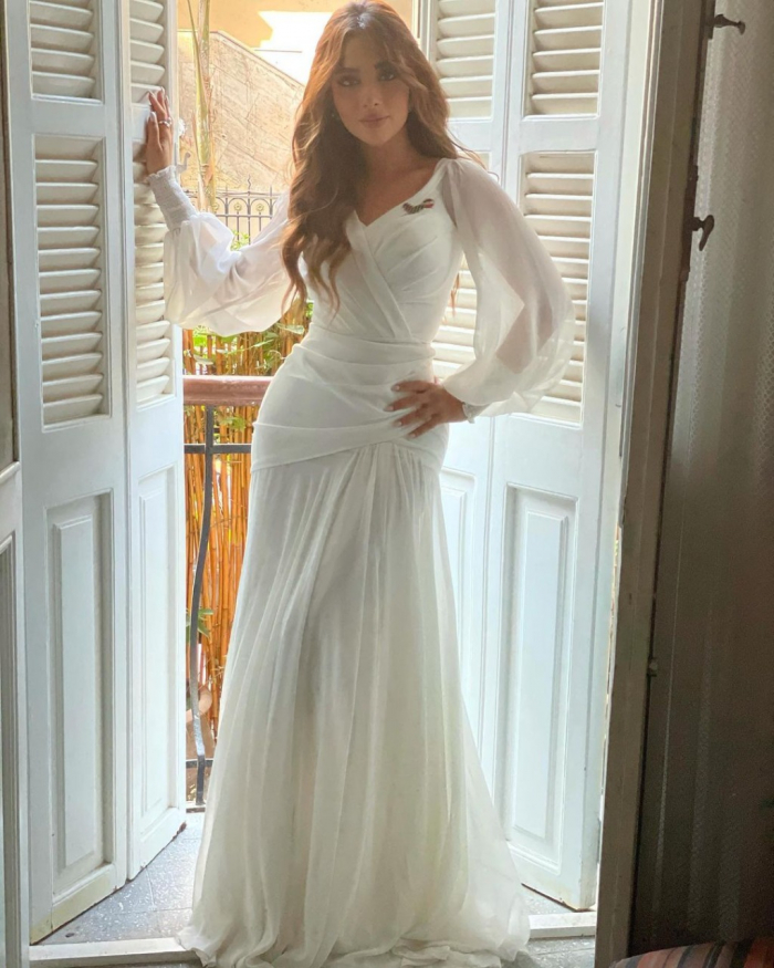 Simple White Flowy Mermaid V Neck Pleated Chiffon Prom Dress Formal Dress DP3206