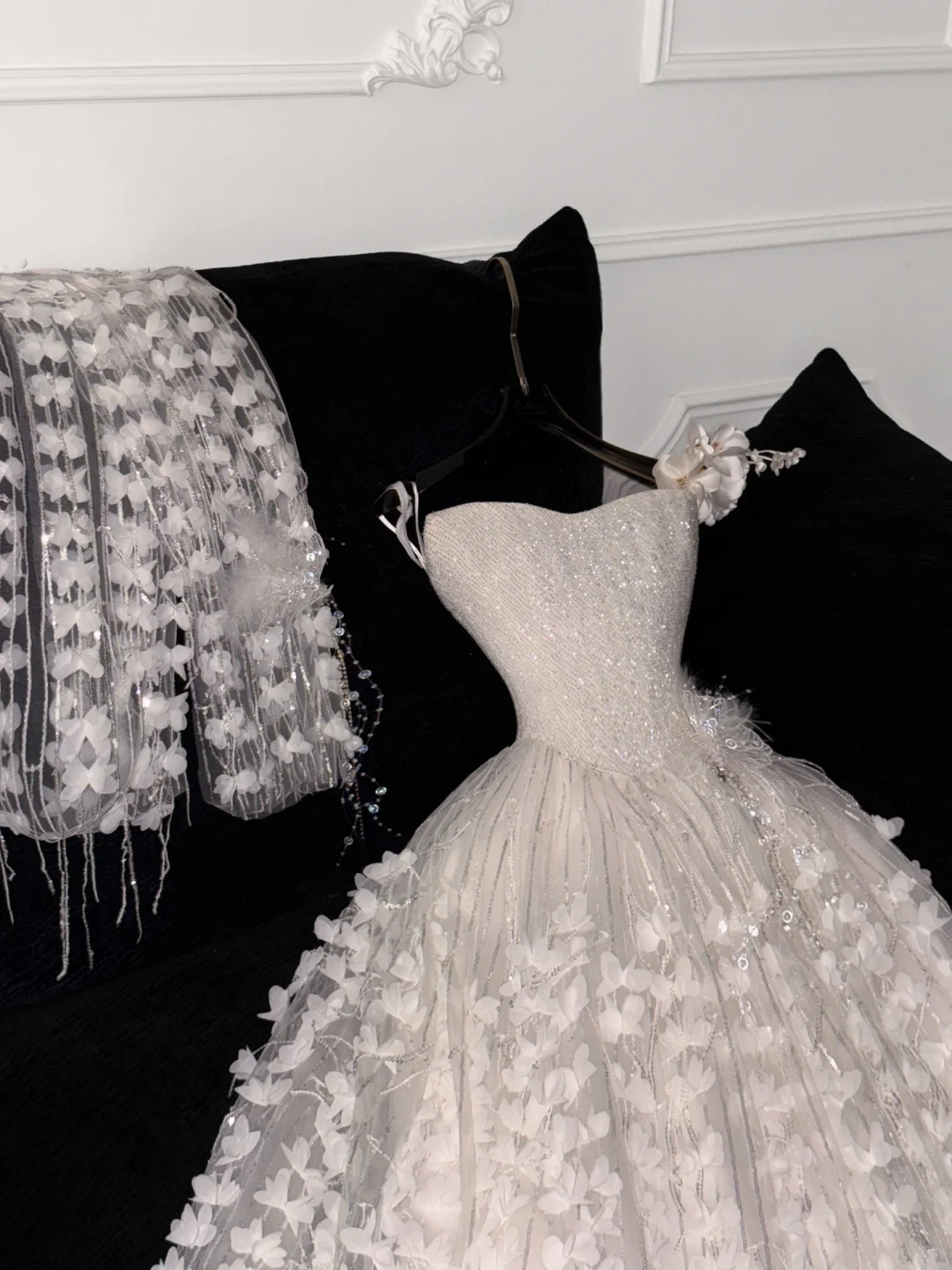 Gorgeous A Line Strapless Sequin Flower White Tulle Prom Dress Party Dress DP2682