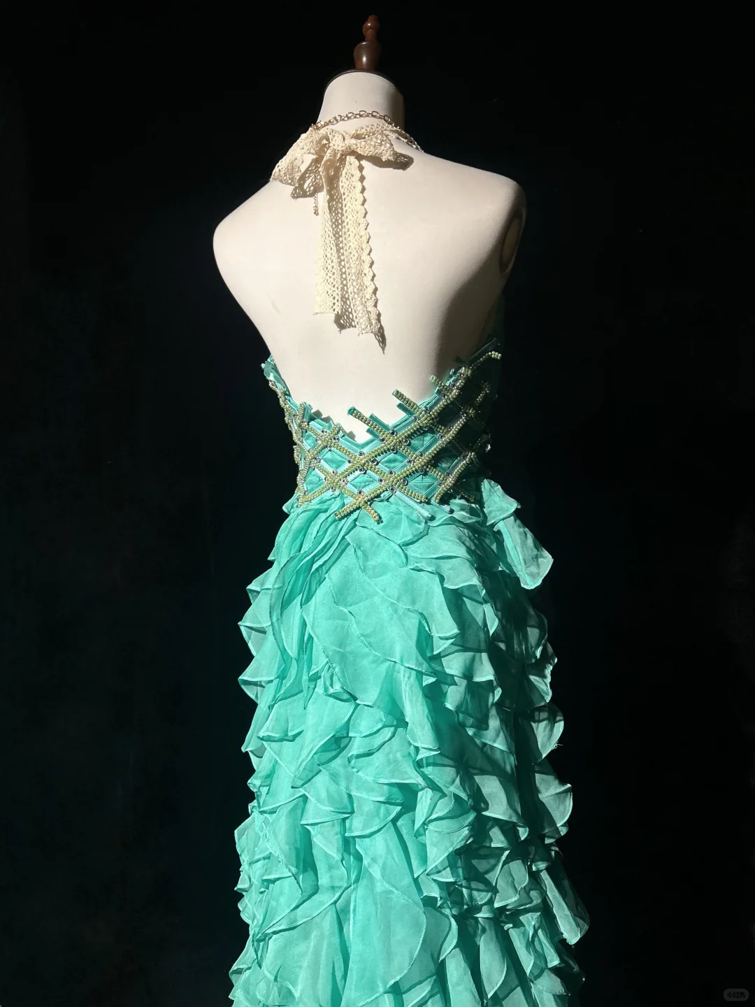 Retro A Line Halter Beaded Ruffle Blue Chiffon Prom Dress Party Dress DP2773