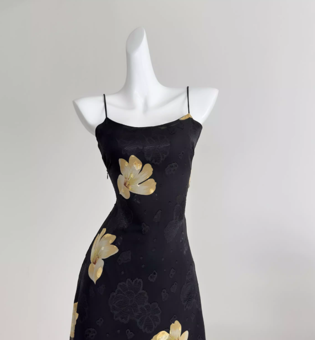 Black A Line Spaghetti Straps Yellow Floral Chiffon Vacation Dress Prom Dress Outfits DP3551