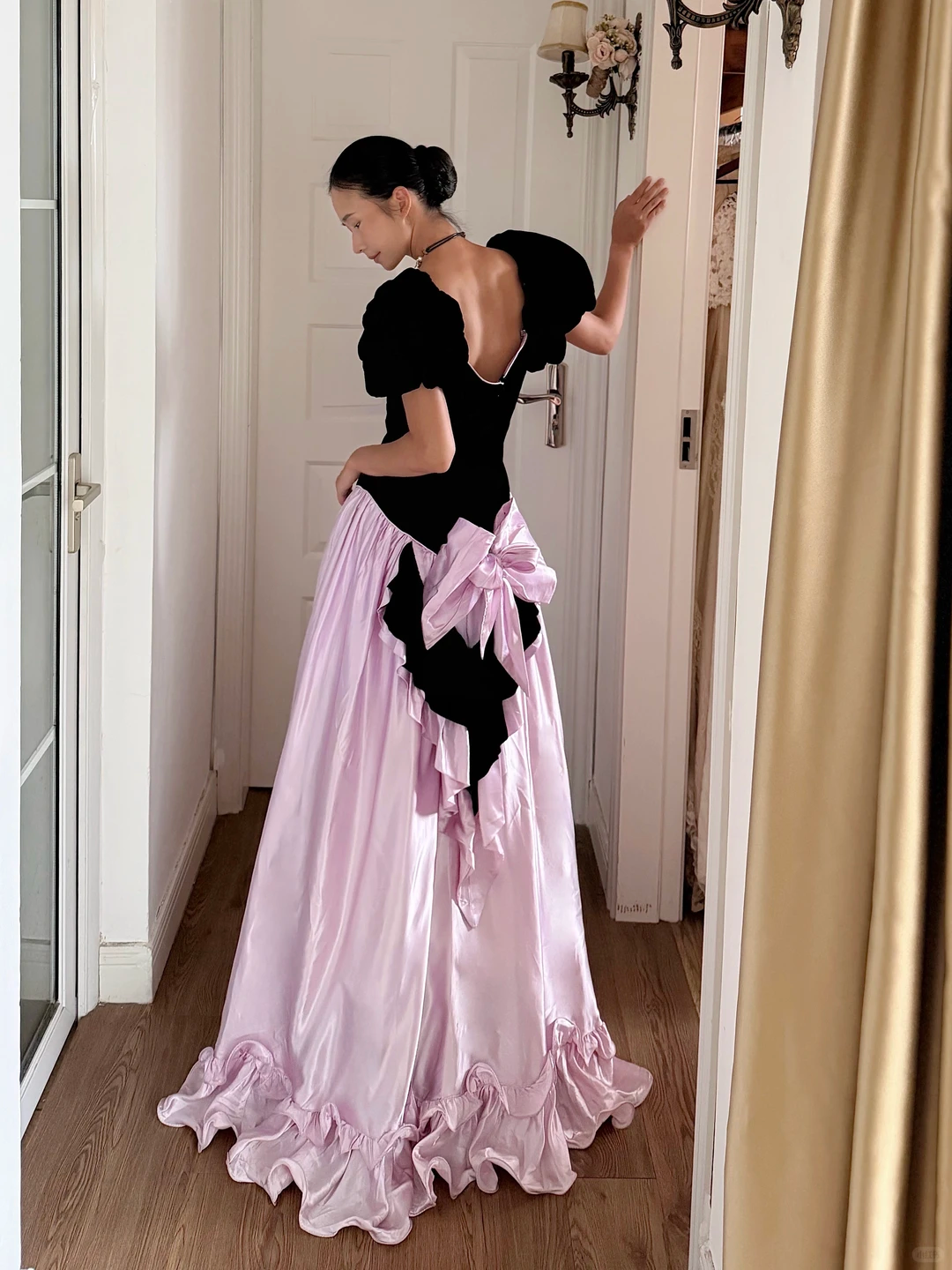Retro Princess A Line Puff Sleeve Pink Satin Black Velvet Long Prom Dress Evening Dress DP6800
