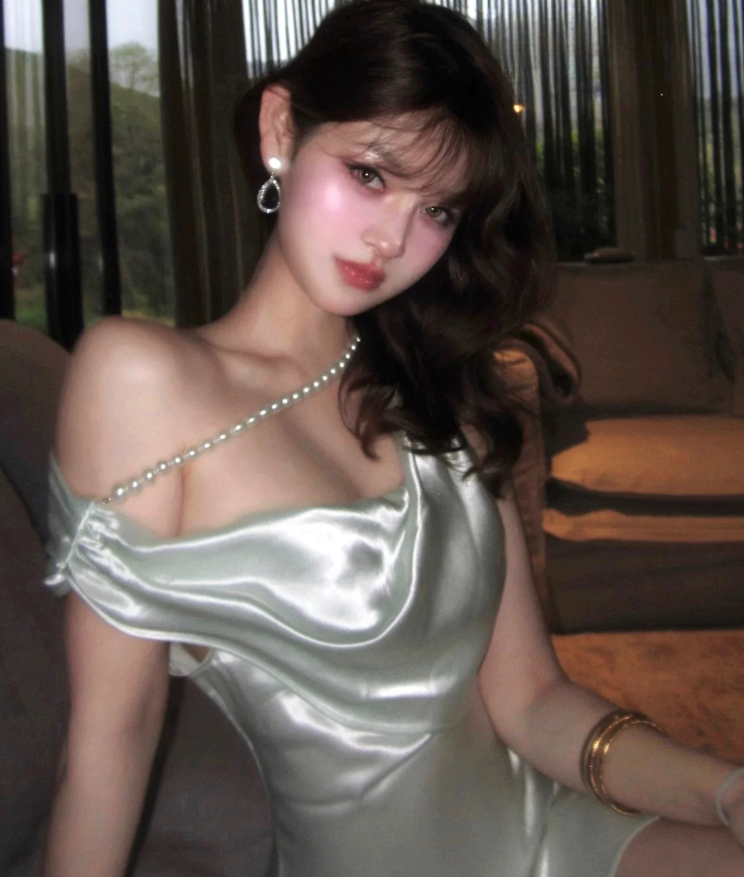 White Sheath Straps Pearl Satin Prom Dress Evening Prom Dress with Slit DP4893