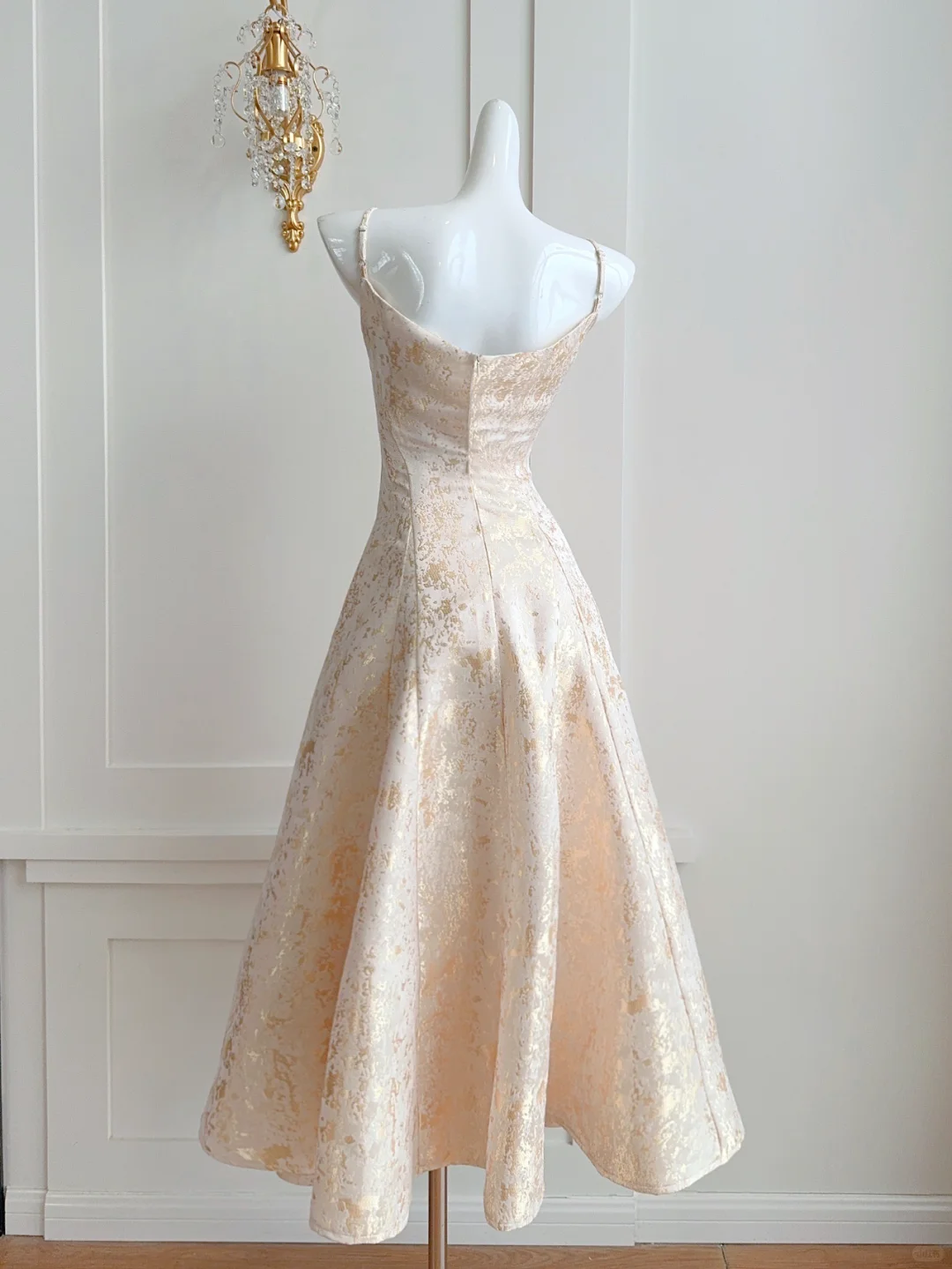 Gentle A Line Spaghetti Strap Apricot Satin Prom Dresses Outfits DP4192