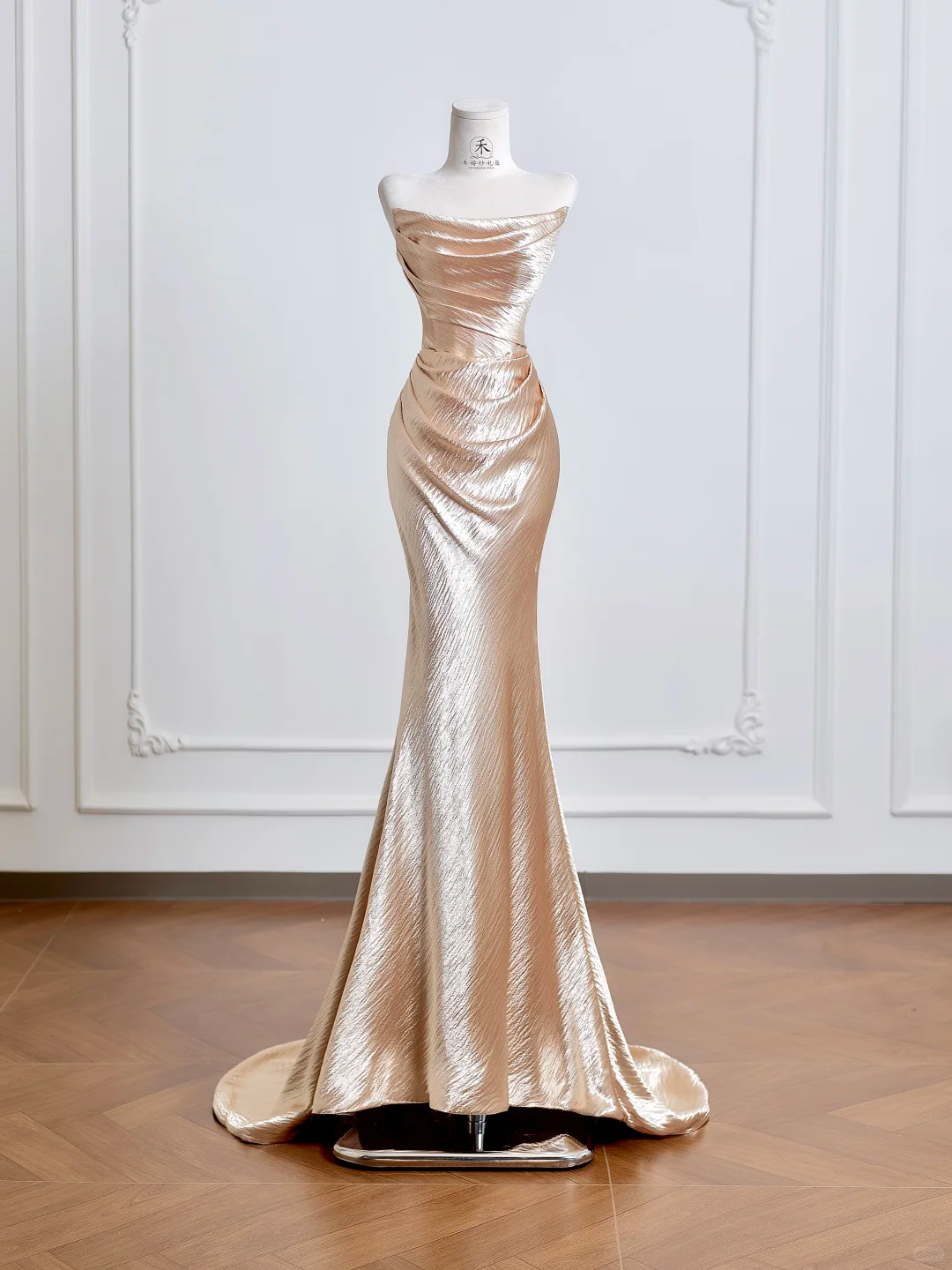 Classy Mermaid Strapless Pleated Golden Satin Long Prom Dresses DP4182
