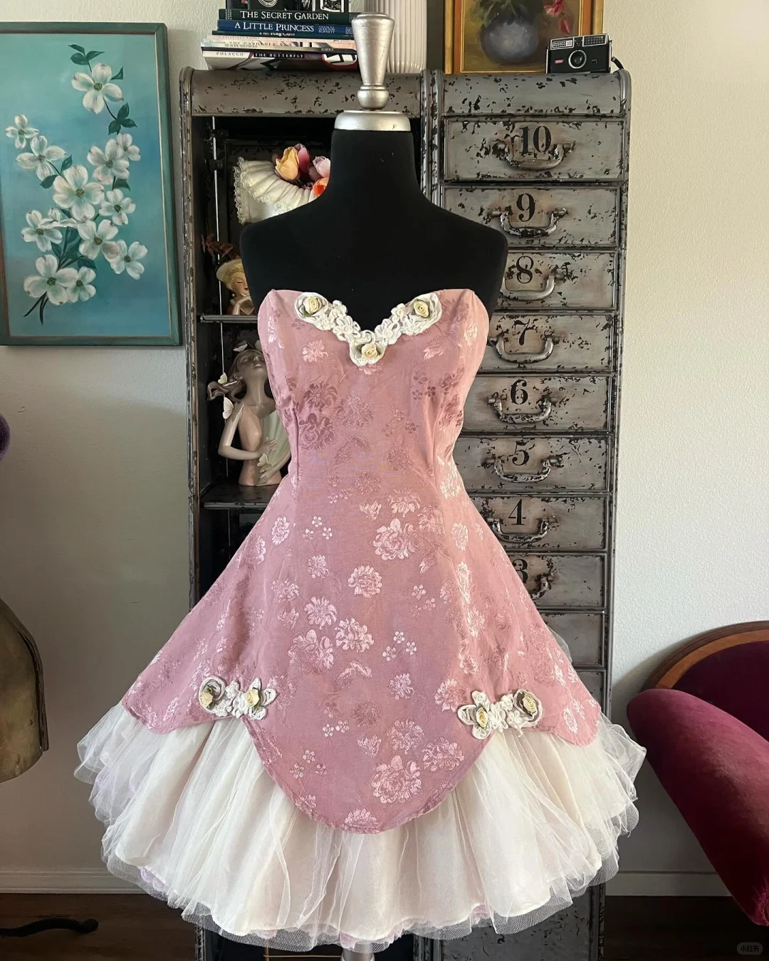 Retro A Line Sweetheart Neck Pink Print Floral Satin Short Homecoming Dress Cocktail Dress DP2645
