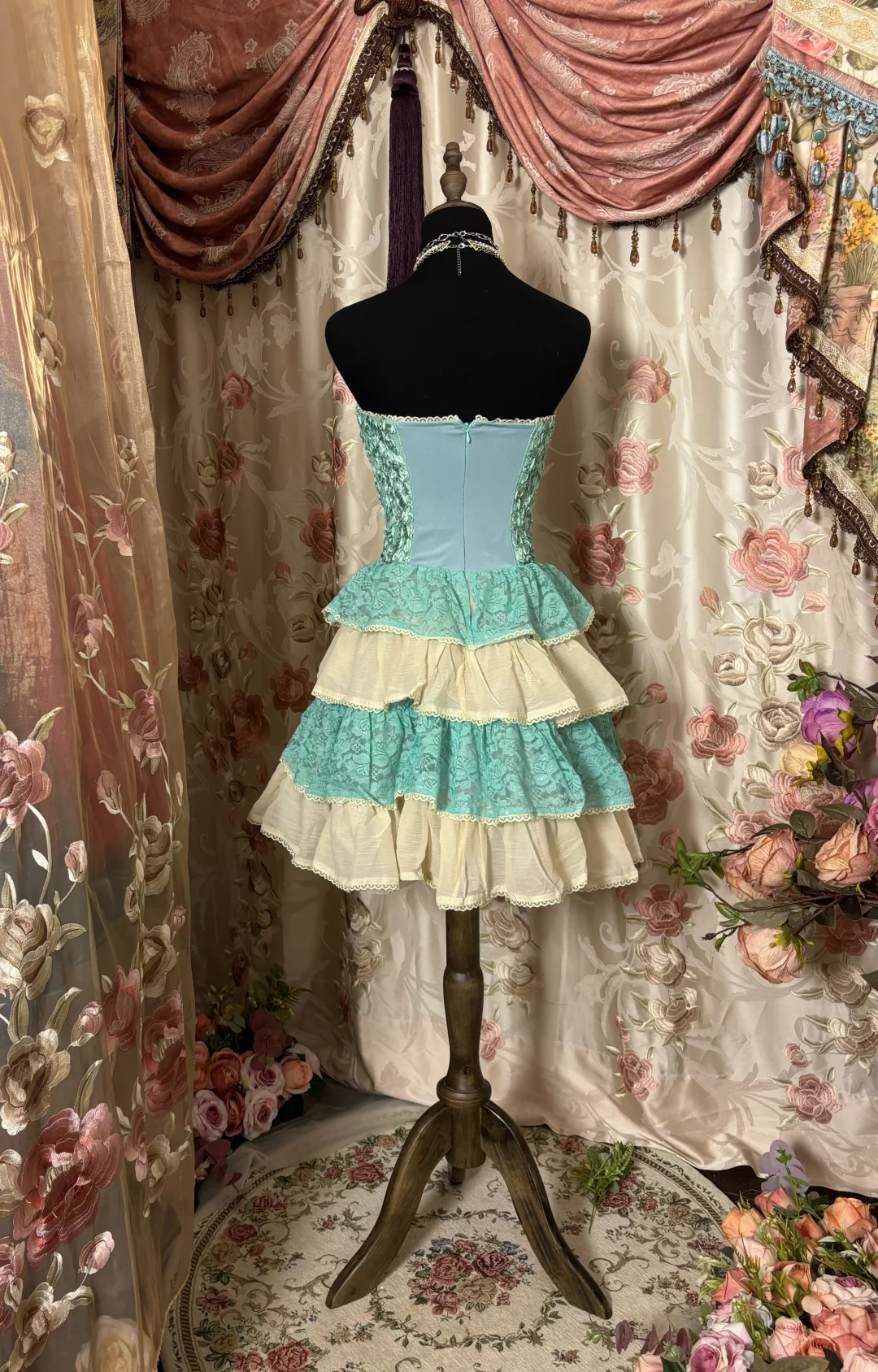 Blue Retro A Line Sweetheart Neck Layered Lace Homecoming Dress Cocktail Dress DP3180