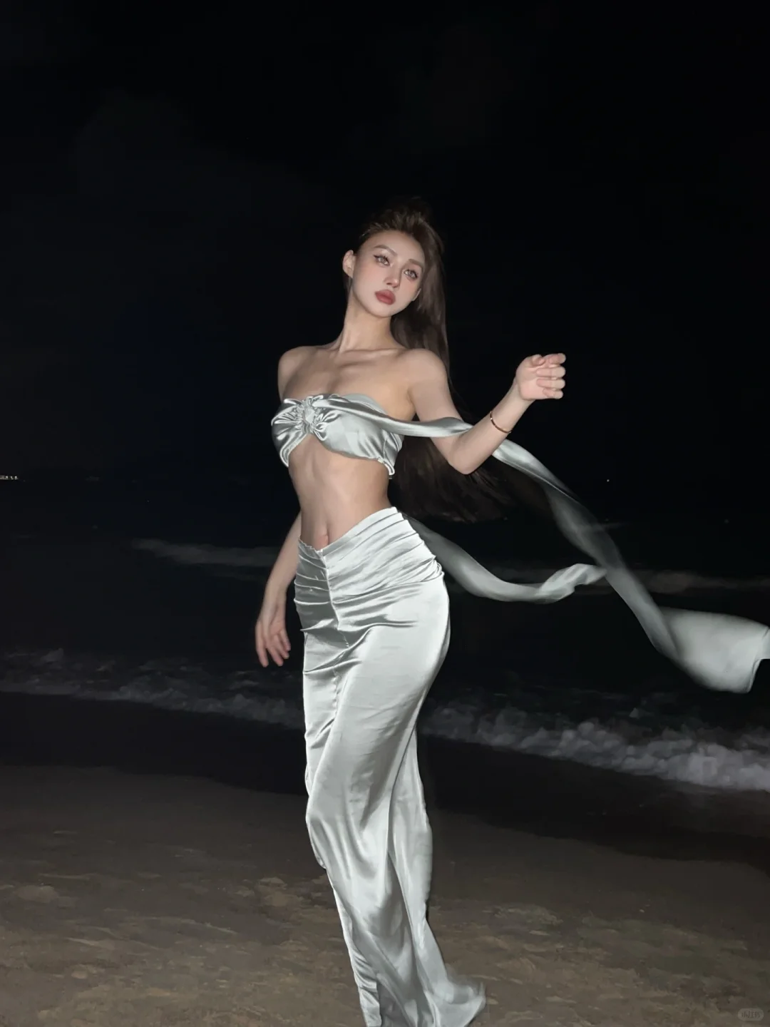 Stunning Sheath Two Piece Silver Satin Prom Dress Evening Dress DP4021