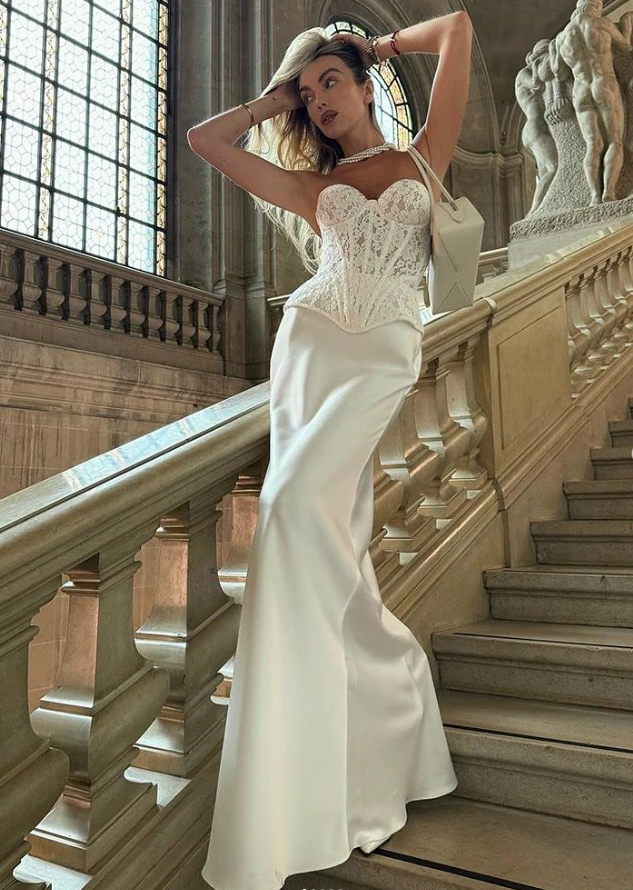 Elegant A Line Sweetheart Neck White Lace Satin Long Prom Dress Evening Dress DP4263