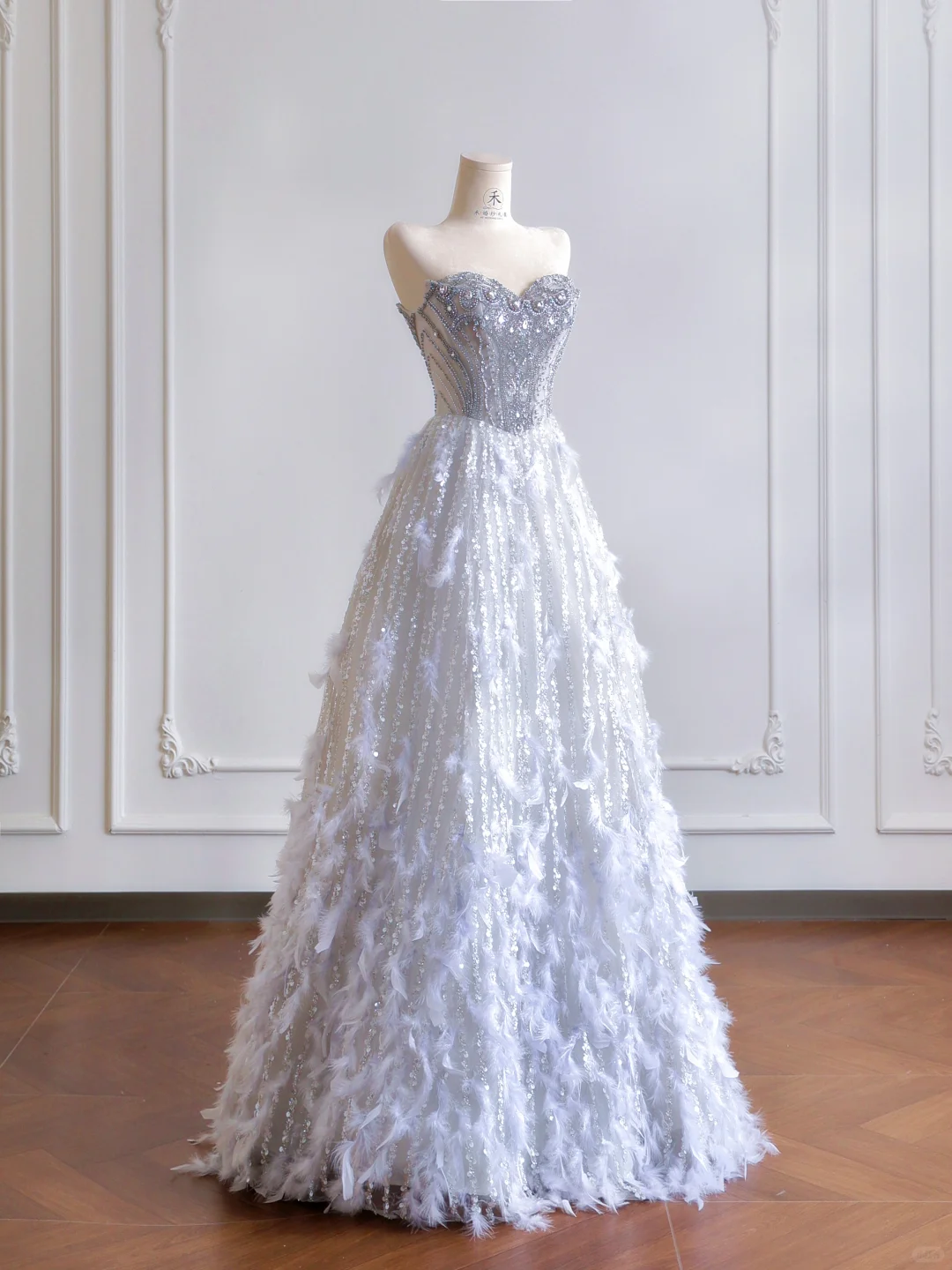 Grey A Line Sweetheart Neck Beaded Sequin Feather Tulle Long Prom Dresses DP4184