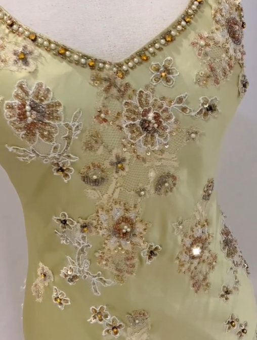 Vintage Sheath V Neck Beaded Lace Satin Short Evening Dress Homecoming Dress DP1507